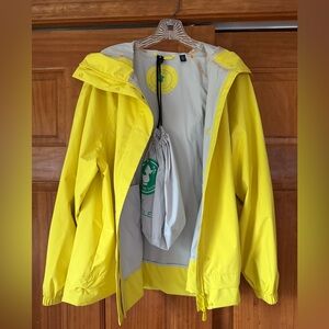 SAVE THE DUCK Yellow Raincoat, Size 3 - M / L with storage bag